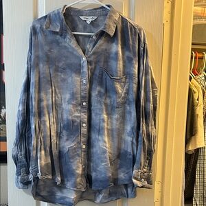 Old Navy Blue Tie-Dye Button-Up Shirt